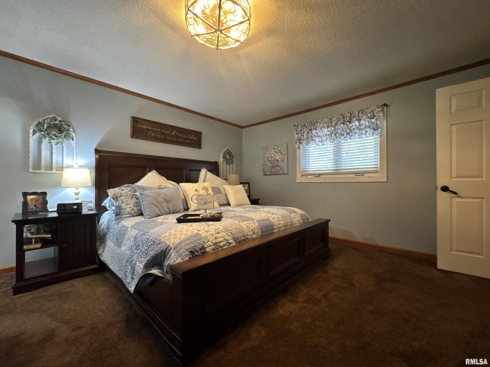 564 PLEASANT Lane, Jonesboro, Illinois 62952, 4 Bedrooms Bedrooms, 0 ,2 BathroomsBathrooms,Residential,For Sale,PLEASANT,0,RMAEB460110