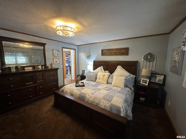 564 PLEASANT Lane, Jonesboro, Illinois 62952, 4 Bedrooms Bedrooms, 0 ,2 BathroomsBathrooms,Residential,For Sale,PLEASANT,0,RMAEB460110
