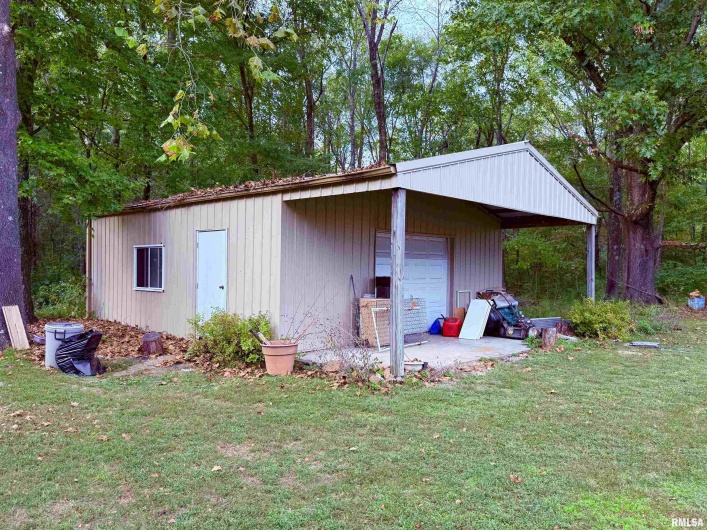 8090 Southfork Road, Marion, Illinois 62959, 0 , 0 ,0,Residential Income,For Sale,Southfork,0,RMAEB460119