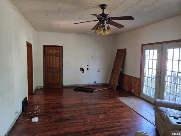 500 19TH Street, Herrin, Illinois 62948, 4 Bedrooms Bedrooms, 0 ,1 BathroomBathrooms,Residential,For Sale,19TH,0,RMAEB460125