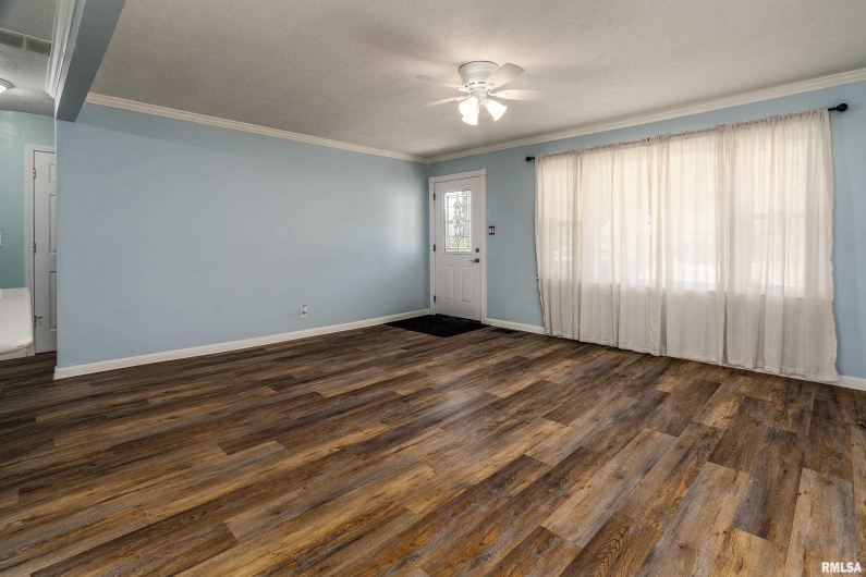 1704 Copeland Street, Marion, Illinois 62959, 3 Bedrooms Bedrooms, 0 ,2 BathroomsBathrooms,Residential,For Sale,Copeland,0,RMAEB459053