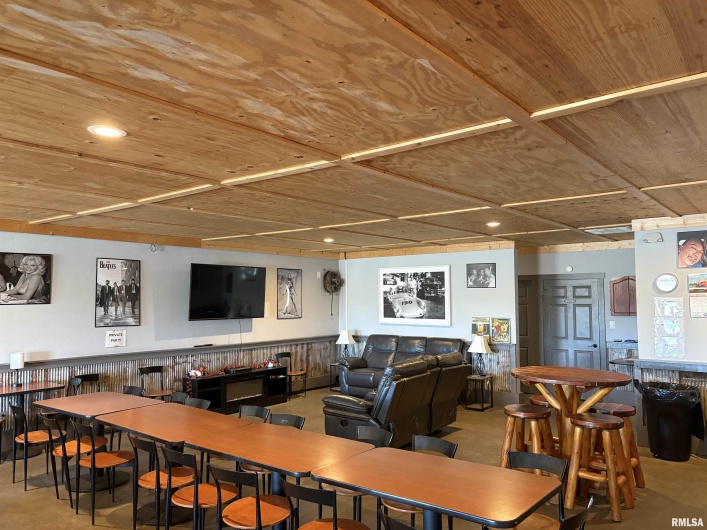 3071 JACOB Road, Jacob, Illinois 62950, 0 , 0 ,0,Commercial Sale,For Sale,JACOB,0,RMAEB460131