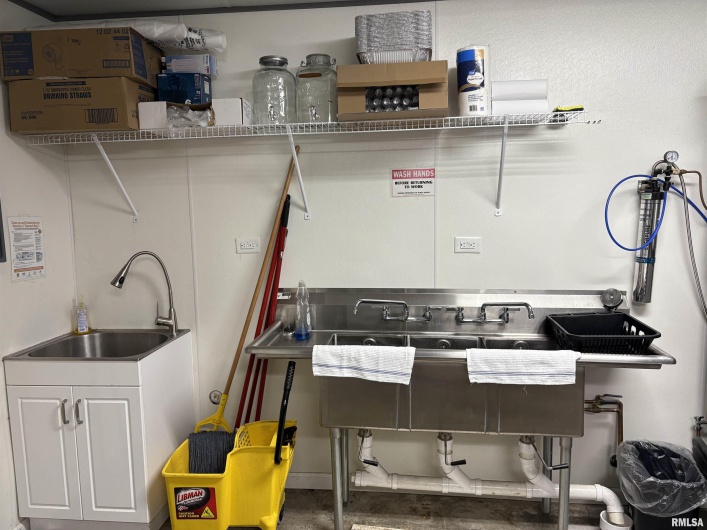 3071 JACOB Road, Jacob, Illinois 62950, 0 , 0 ,0,Commercial Sale,For Sale,JACOB,0,RMAEB460131