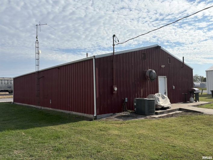 3071 JACOB Road, Jacob, Illinois 62950, 0 , 0 ,0,Commercial Sale,For Sale,JACOB,0,RMAEB460131
