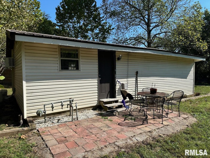 10647 PASADENA Road, Carbondale, Illinois 62901, 1 Bedroom Bedrooms, 0 ,1 BathroomBathrooms,Residential,For Sale,PASADENA,0,RMAEB460136