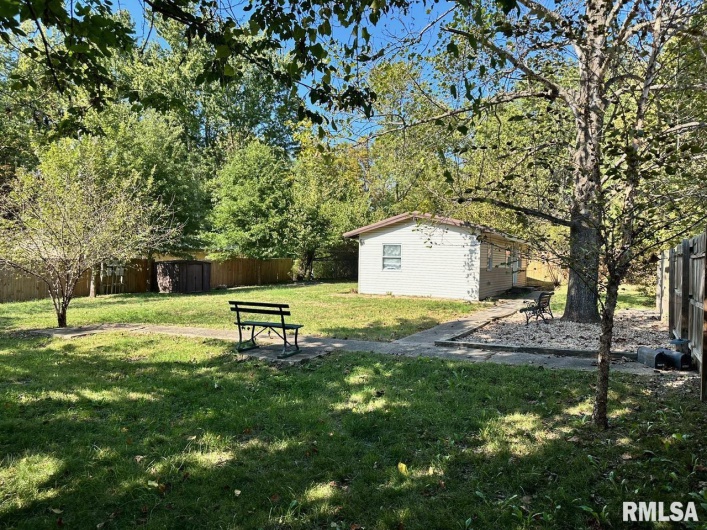 10647 PASADENA Road, Carbondale, Illinois 62901, 1 Bedroom Bedrooms, 0 ,1 BathroomBathrooms,Residential,For Sale,PASADENA,0,RMAEB460136