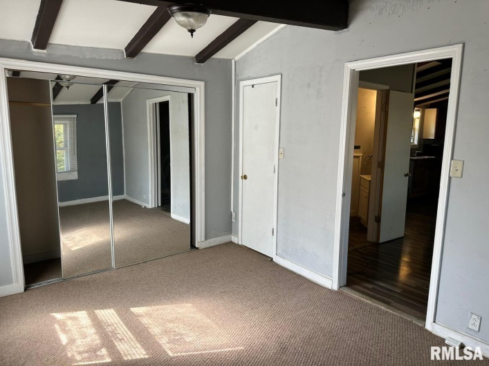 10647 PASADENA Road, Carbondale, Illinois 62901, 1 Bedroom Bedrooms, 0 ,1 BathroomBathrooms,Residential,For Sale,PASADENA,0,RMAEB460136