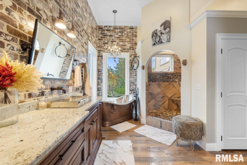 965 Corzine Road, Buncombe, Illinois 62912, 5 Bedrooms Bedrooms, 0 ,5 BathroomsBathrooms,Residential,For Sale,Corzine,0,RMACA1039907