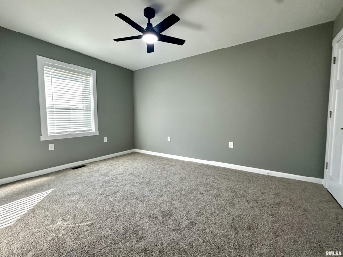 575 5TH Street, Omaha, Illinois 62930, 3 Bedrooms Bedrooms, 0 ,2 BathroomsBathrooms,Residential,For Sale,5TH,0,RMAQC4268460