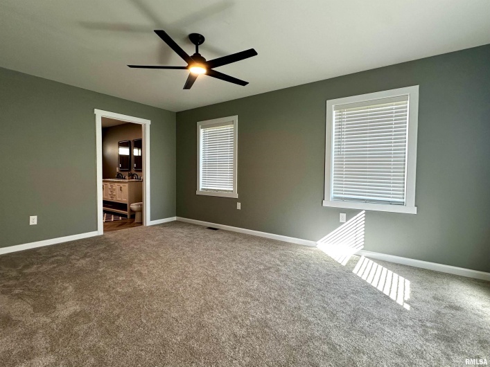 575 5TH Street, Omaha, Illinois 62930, 3 Bedrooms Bedrooms, 0 ,2 BathroomsBathrooms,Residential,For Sale,5TH,0,RMAQC4268460