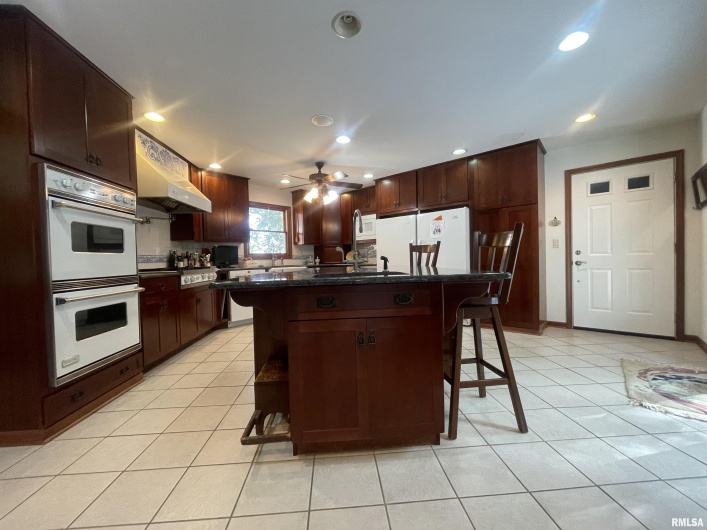 2479 NEW ERA Road, Carbondale, Illinois 62901, 5 Bedrooms Bedrooms, 0 ,5 BathroomsBathrooms,Residential,For Sale,NEW ERA,0,RMAEB460146