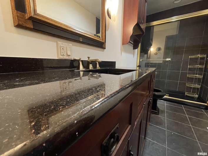 2479 NEW ERA Road, Carbondale, Illinois 62901, 5 Bedrooms Bedrooms, 0 ,5 BathroomsBathrooms,Residential,For Sale,NEW ERA,0,RMAEB460146