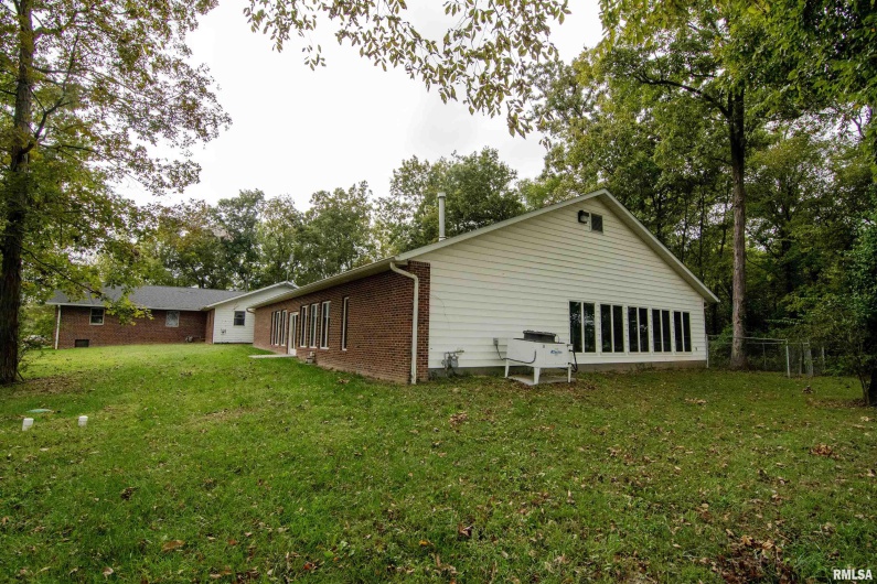 2479 NEW ERA Road, Carbondale, Illinois 62901, 5 Bedrooms Bedrooms, 0 ,5 BathroomsBathrooms,Residential,For Sale,NEW ERA,0,RMAEB460146
