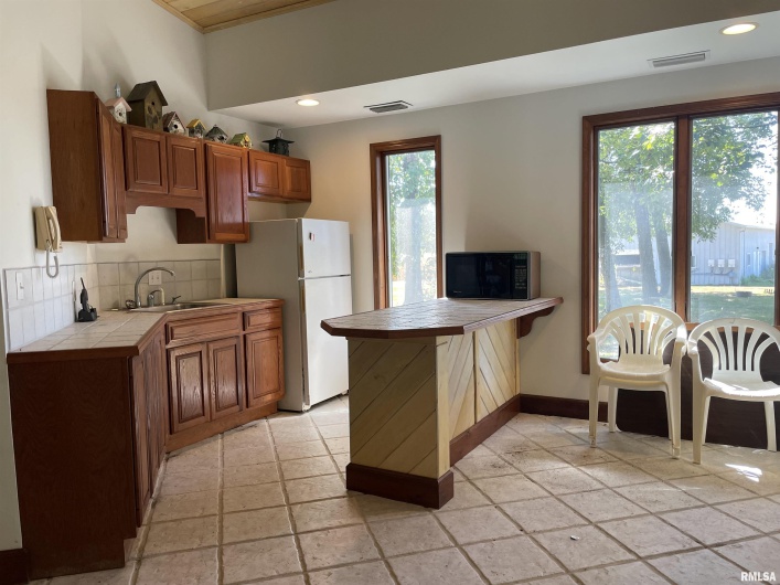 2479 NEW ERA Road, Carbondale, Illinois 62901, 5 Bedrooms Bedrooms, 0 ,5 BathroomsBathrooms,Residential,For Sale,NEW ERA,0,RMAEB460146