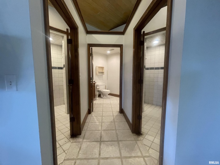 2479 NEW ERA Road, Carbondale, Illinois 62901, 5 Bedrooms Bedrooms, 0 ,5 BathroomsBathrooms,Residential,For Sale,NEW ERA,0,RMAEB460146