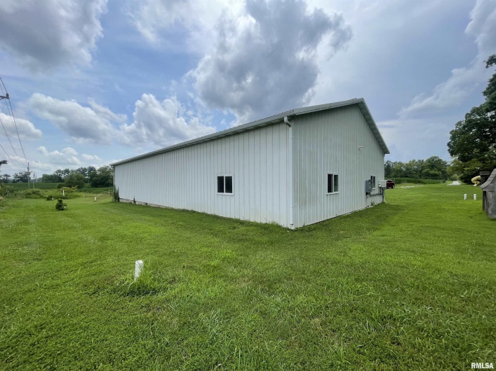2479 NEW ERA Road, Carbondale, Illinois 62901, 5 Bedrooms Bedrooms, 0 ,5 BathroomsBathrooms,Residential,For Sale,NEW ERA,0,RMAEB460146