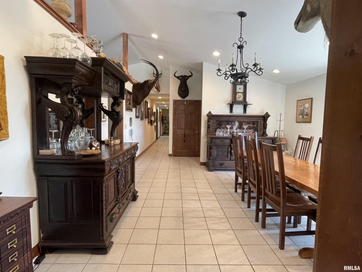 2479 NEW ERA Road, Carbondale, Illinois 62901, 5 Bedrooms Bedrooms, 0 ,5 BathroomsBathrooms,Residential,For Sale,NEW ERA,0,RMAEB460146