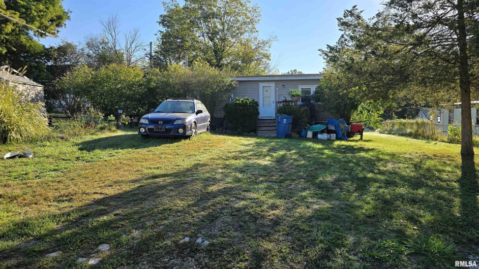 102 JOHN Street, Jonesboro, Illinois 62952, 2 Bedrooms Bedrooms, 0 ,1 BathroomBathrooms,Residential,For Sale,JOHN,0,RMAEB460145