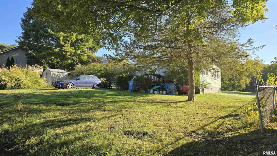 102 JOHN Street, Jonesboro, Illinois 62952, 2 Bedrooms Bedrooms, 0 ,1 BathroomBathrooms,Residential,For Sale,JOHN,0,RMAEB460145
