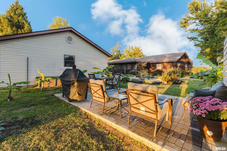 1821 27TH Street, Herrin, Illinois 62948, 4 Bedrooms Bedrooms, 0 ,2 BathroomsBathrooms,Residential,For Sale,27TH,0,RMAQC4268470