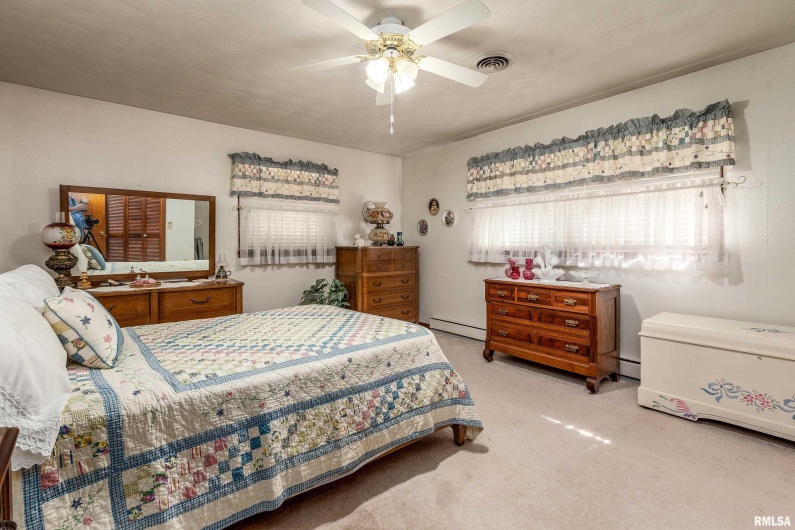 211 Raccoon Valley Road, Makanda, Illinois 62958, 3 Bedrooms Bedrooms, 0 ,1 BathroomBathrooms,Residential,For Sale,Raccoon Valley,0,RMAEB460150
