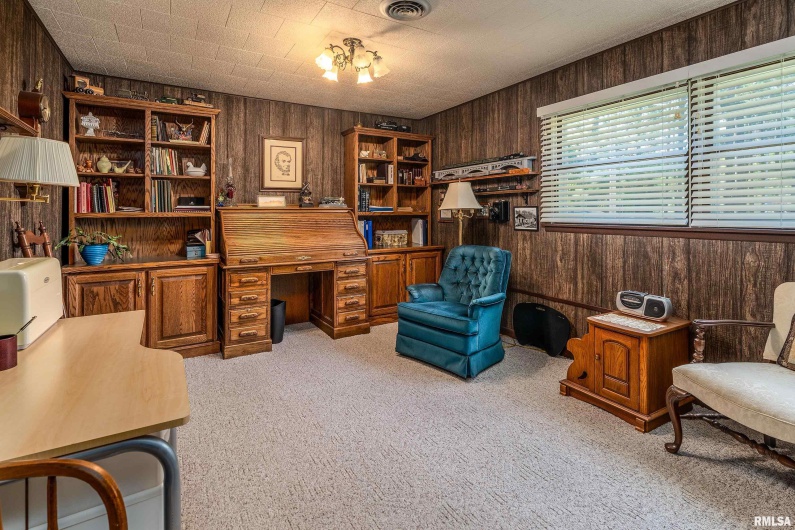 211 Raccoon Valley Road, Makanda, Illinois 62958, 3 Bedrooms Bedrooms, 0 ,1 BathroomBathrooms,Residential,For Sale,Raccoon Valley,0,RMAEB460150