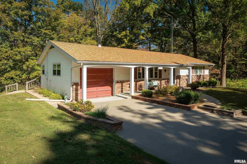 211 Raccoon Valley Road, Makanda, Illinois 62958, 3 Bedrooms Bedrooms, 0 ,1 BathroomBathrooms,Residential,For Sale,Raccoon Valley,0,RMAEB460150