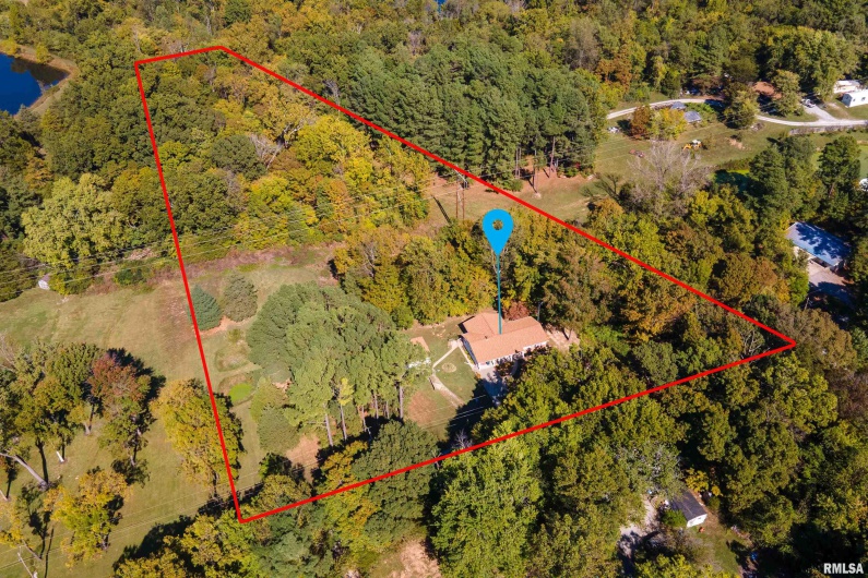211 Raccoon Valley Road, Makanda, Illinois 62958, 3 Bedrooms Bedrooms, 0 ,1 BathroomBathrooms,Residential,For Sale,Raccoon Valley,0,RMAEB460150