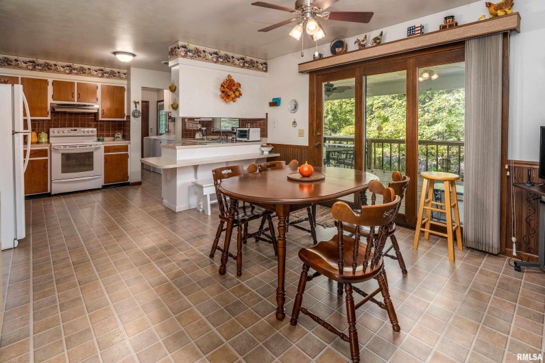 211 Raccoon Valley Road, Makanda, Illinois 62958, 3 Bedrooms Bedrooms, 0 ,1 BathroomBathrooms,Residential,For Sale,Raccoon Valley,0,RMAEB460150