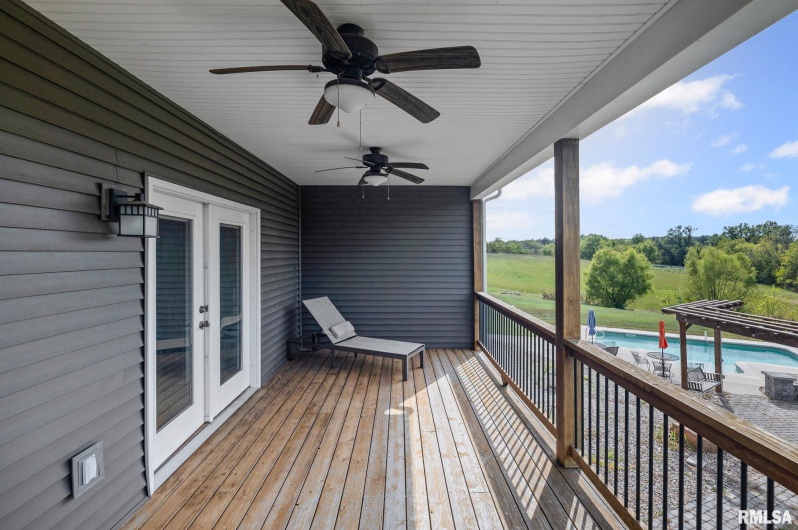 71 Ehlers Road, Campbell Hill, Illinois 62916, 5 Bedrooms Bedrooms, 0 ,3 BathroomsBathrooms,Residential,For Sale,Ehlers,0,RMAEB460120