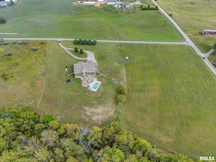 71 Ehlers Road, Campbell Hill, Illinois 62916, 5 Bedrooms Bedrooms, 0 ,3 BathroomsBathrooms,Residential,For Sale,Ehlers,0,RMAEB460120