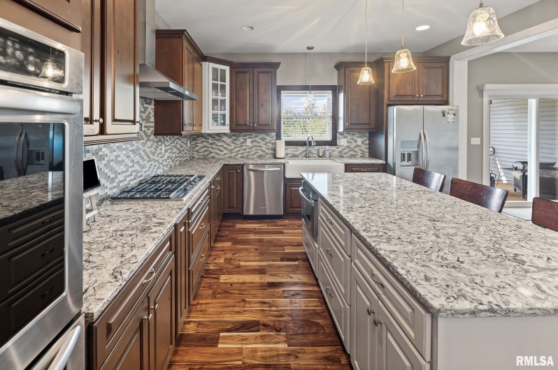 71 Ehlers Road, Campbell Hill, Illinois 62916, 5 Bedrooms Bedrooms, 0 ,3 BathroomsBathrooms,Residential,For Sale,Ehlers,0,RMAEB460120