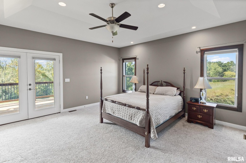 71 Ehlers Road, Campbell Hill, Illinois 62916, 5 Bedrooms Bedrooms, 0 ,3 BathroomsBathrooms,Residential,For Sale,Ehlers,0,RMAEB460120