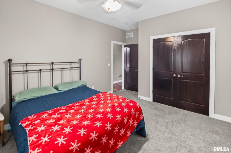 71 Ehlers Road, Campbell Hill, Illinois 62916, 5 Bedrooms Bedrooms, 0 ,3 BathroomsBathrooms,Residential,For Sale,Ehlers,0,RMAEB460120