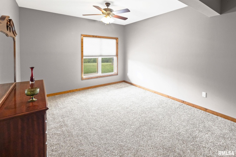 71 Ehlers Road, Campbell Hill, Illinois 62916, 5 Bedrooms Bedrooms, 0 ,3 BathroomsBathrooms,Residential,For Sale,Ehlers,0,RMAEB460120