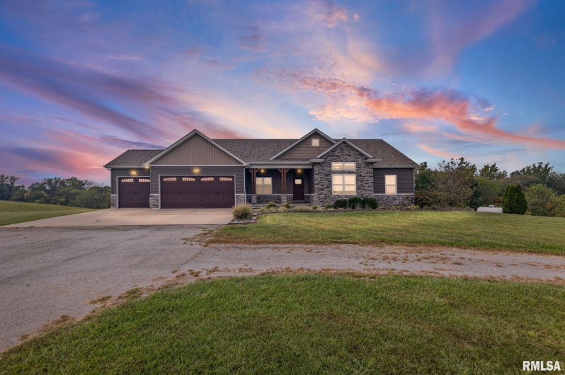 71 Ehlers Road, Campbell Hill, Illinois 62916, 5 Bedrooms Bedrooms, 0 ,3 BathroomsBathrooms,Residential,For Sale,Ehlers,0,RMAEB460120