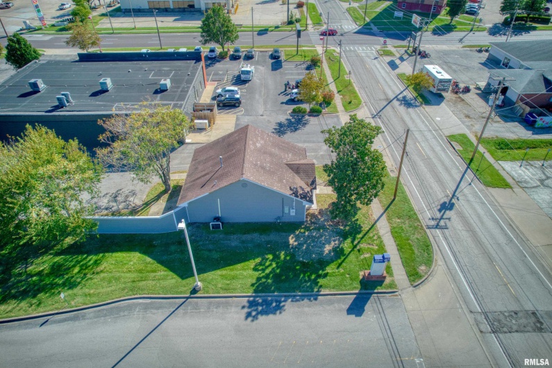 205 MARION Street, Carbondale, Illinois 62901, 0 , 0 ,0,Commercial Sale,For Sale,MARION,0,RMAEB460156