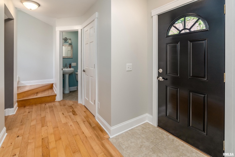 1591 Reed Station Road, Carbondale, Illinois 62901, 3 Bedrooms Bedrooms, 0 ,3 BathroomsBathrooms,Residential,For Sale,Reed Station,0,RMAEB460158