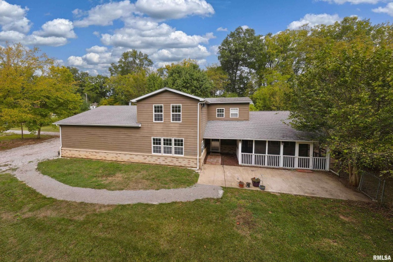 1591 Reed Station Road, Carbondale, Illinois 62901, 3 Bedrooms Bedrooms, 0 ,3 BathroomsBathrooms,Residential,For Sale,Reed Station,0,RMAEB460158