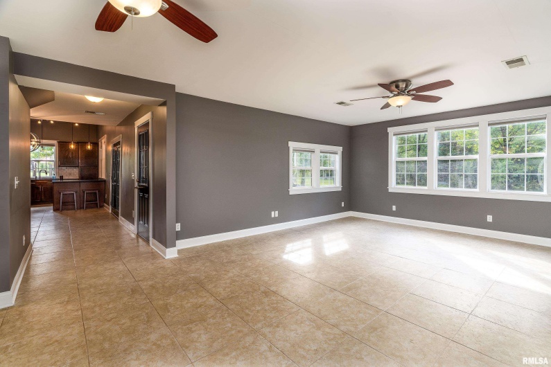 1591 Reed Station Road, Carbondale, Illinois 62901, 3 Bedrooms Bedrooms, 0 ,3 BathroomsBathrooms,Residential,For Sale,Reed Station,0,RMAEB460158