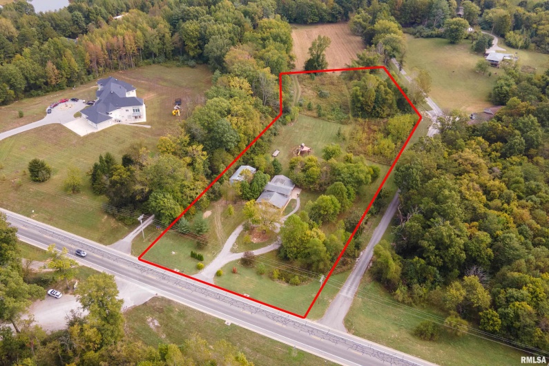 1591 Reed Station Road, Carbondale, Illinois 62901, 3 Bedrooms Bedrooms, 0 ,3 BathroomsBathrooms,Residential,For Sale,Reed Station,0,RMAEB460158