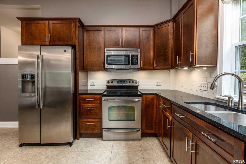 1591 Reed Station Road, Carbondale, Illinois 62901, 3 Bedrooms Bedrooms, 0 ,3 BathroomsBathrooms,Residential,For Sale,Reed Station,0,RMAEB460158