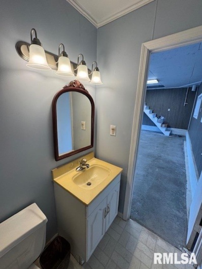 103 PARK Street, Harrisburg, Illinois 62946, 2 Bedrooms Bedrooms, 0 ,3 BathroomsBathrooms,Residential,For Sale,PARK,0,RMAPA1261682