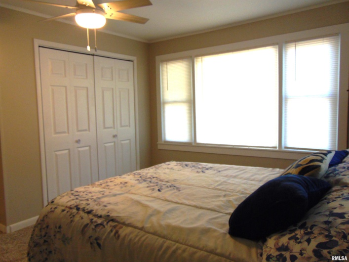 812 MADISON Street, Herrin, Illinois 62948, 3 Bedrooms Bedrooms, 0 ,2 BathroomsBathrooms,Residential,For Sale,MADISON,0,RMAQC4267841