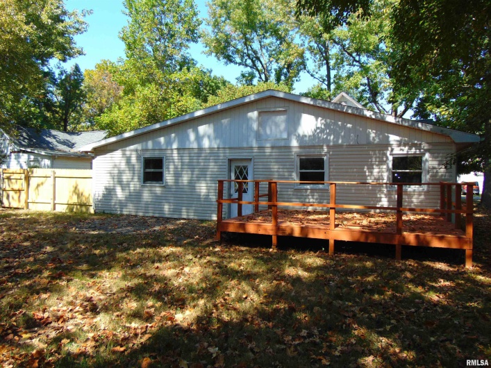812 MADISON Street, Herrin, Illinois 62948, 3 Bedrooms Bedrooms, 0 ,2 BathroomsBathrooms,Residential,For Sale,MADISON,0,RMAQC4267841