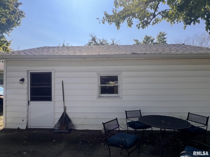 12563 Saraville Road, Marion, Illinois 62959, 2 Bedrooms Bedrooms, 0 ,1 BathroomBathrooms,Residential,For Sale,Saraville,0,RMAQC4268516