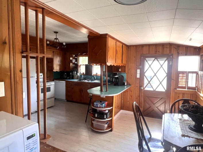 12563 Saraville Road, Marion, Illinois 62959, 2 Bedrooms Bedrooms, 0 ,1 BathroomBathrooms,Residential,For Sale,Saraville,0,RMAQC4268516