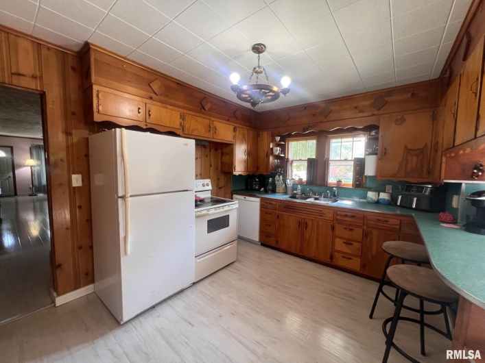 12563 Saraville Road, Marion, Illinois 62959, 2 Bedrooms Bedrooms, 0 ,1 BathroomBathrooms,Residential,For Sale,Saraville,0,RMAQC4268516