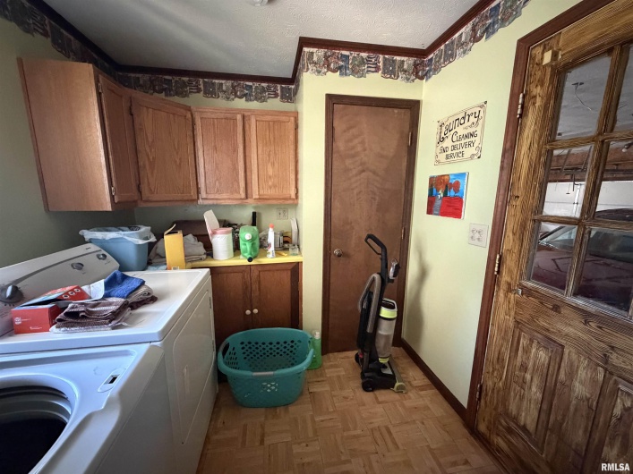 50 Jon Street, Metropolis, Illinois 62960, 3 Bedrooms Bedrooms, 0 ,2 BathroomsBathrooms,Residential,For Sale,Jon,0,RMAEB460167