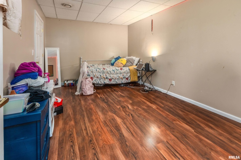 506 Insignia Drive, Herrin, Illinois 62948, 4 Bedrooms Bedrooms, 0 ,3 BathroomsBathrooms,Residential,For Sale,Insignia,0,RMAQC4268522